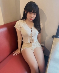 一節8000  #買二送一甜萌巨乳妹，豐滿身材好誘惑