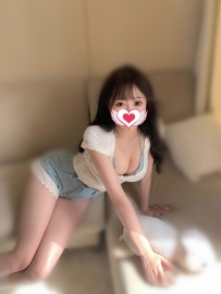 21歲學生妹 可愛迷人大眼睛  聲音甜美會撒嬌