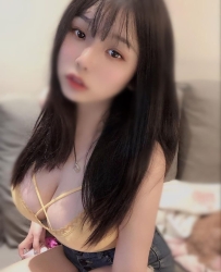 私藏紅牌巨乳  子萱 160.E奶.48.23歲小正妹護理師 清新甜美...