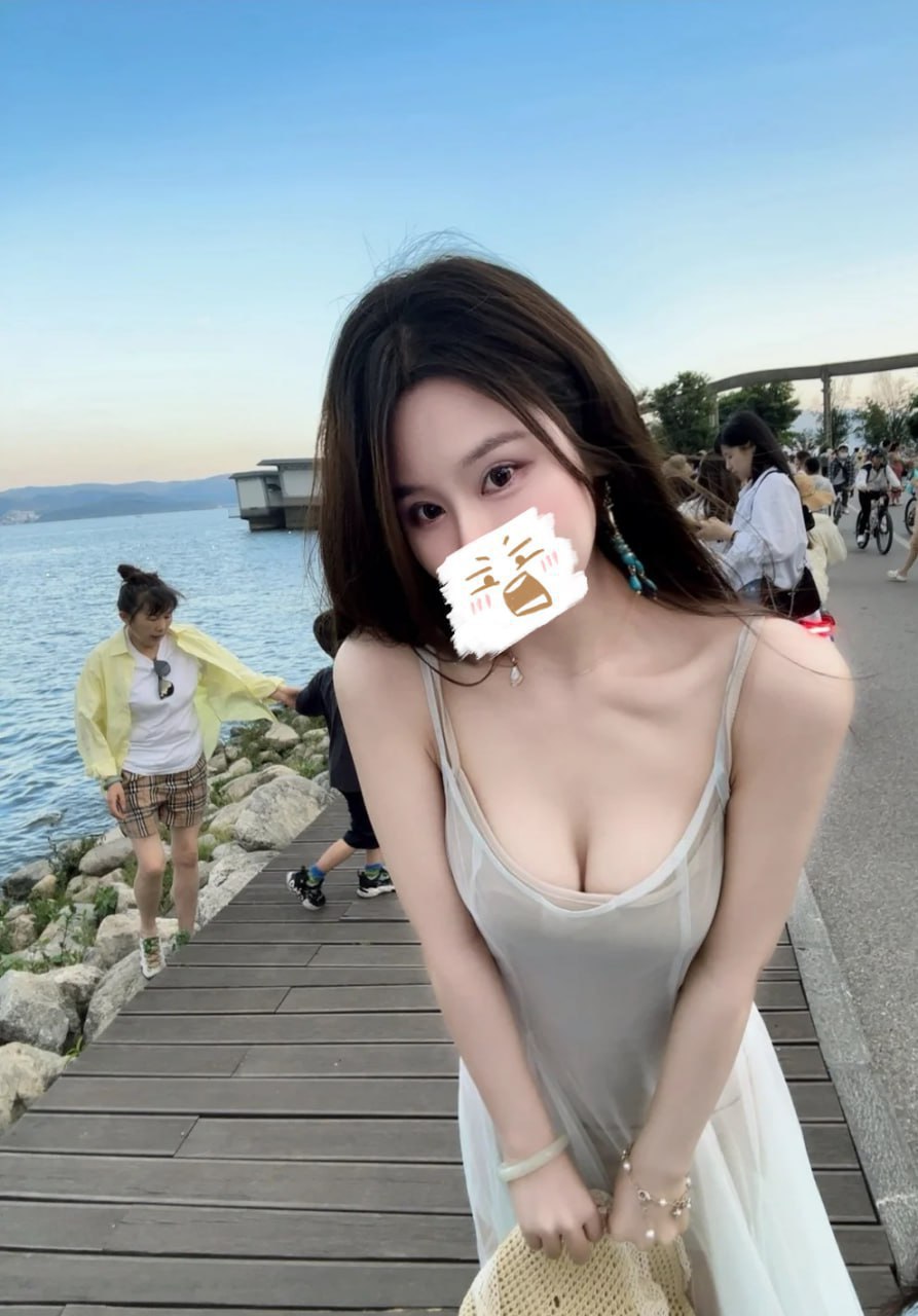 傑妮.jpg