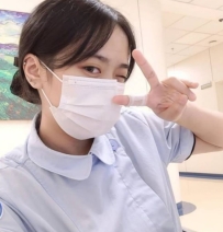 林夢 160/45/C/24歲 護士兼職  聲音甜美 皮膚白皙 看似文靜