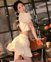 蘿莉類型 私處粉嫩無毛 三點可親可舔聲音超甜 很喜歡撒嬌 配合度高 喜歡撒嬌