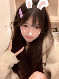 瑤瑤超會搖 清純的外表下藏著一顆淫蕩的內心妹妹的服務讓你感受從未有過的舒服