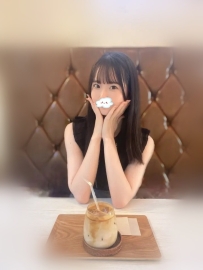 學生妹 鄰家妹妹臉   樂樂 158cm B奶 19歲