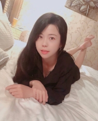 試車活動：4000 妹妹很騷包  很淫蕩哦  進門會把你抱住哦 強吻你