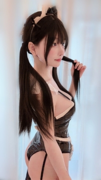 A辣 163.48.D.22歲  神級童顏巨乳 強勢回歸