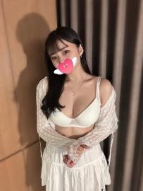 曉曉 165cm-Dcup-48kg-24歲 水多 還潮吹過 喇舌 69 清水溝 都有在玩