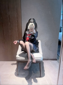 小美 155   44kg   B奶 18歲 「嫩鮑魚」鮮嫩多汁可口好吃 第一次出來兼差