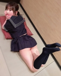 電動小馬達，動感俏臀 皮膚白皙  窄小緊實嫩穴，粉嫩多汁水鮑，包君滿意