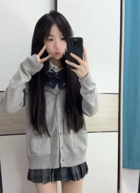 小璇  160cm/B奶/19歲  白嫩學生水嫩緊緻肌膚
