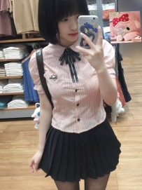 萌仔：160cm 45kg C+奶 20歲 清純誘人的小支馬 即可預約喔