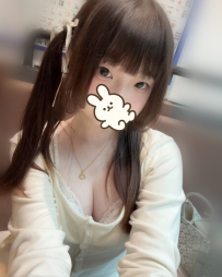 萌妹乖巧少蘿 甜恩  155・45kg・C奶・18歲 價位一節14k