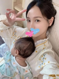 單親媽媽  小花 163 45 D+ 21歲