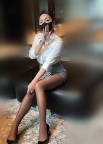 穴穴水多 粉色妹妹很緊 特別敏感 比較開放 床上主動 會聊色色的話題喲