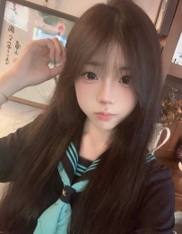 舒舒｜155 / 45 / C / 19歲  清純無敵美少女小隻易濕，好操控