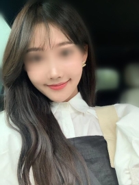 完美的女友對象 初戀的感覺   看見她就會有一種心動的感覺 溫溫柔柔的   嬌小身材也很