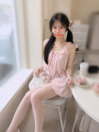 解鎖第一次下海  小蘿莉  157cm 46 B奶 18歲  剛畢業 單純可愛 俏皮