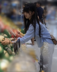 豆豆 158cm・45kg・C奶・19歲嬌小可愛 活潑健談 皮膚滑嫩