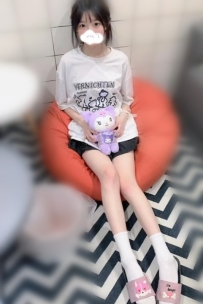 童顏小隻馬學生妹 服務大膽 月兒 155.40.B.19歲