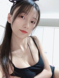 長的很清純性經驗也不多  晚晚   160  C+   20歲