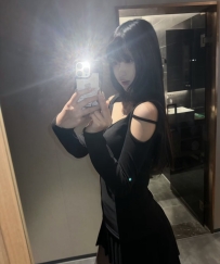 音音 165cm 25歲 黑絲誘惑 床上服務很騷很主動敢玩