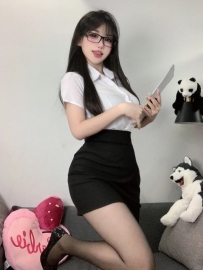 肖肖 165cm 47kg Dcup 25歲OL魅惑尤物  舌技按摩讓你放鬆臣服