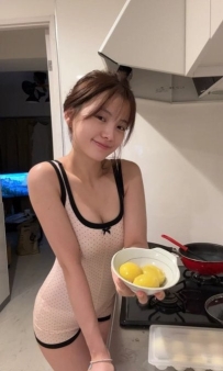 檸檬   163cm.D奶.46kg.22歲❤️ 性感又俏皮 侵略你的心