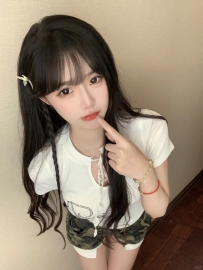 甜美漂亮誘人 內在粉嫩 小穴緊實敏感一碰打扮時尚 五官精緻 皮膚白皙