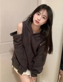 茜茜 158  44 C 20歲 讓你玩爽玩嗨 超級風騷 讓你初戀般的fu