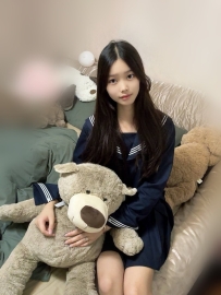 甜美/青春活力、身材勻稱、清純可愛、婧婧 160.45.C.21歲