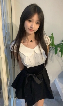 像鄰家乖乖學生妹 今天是她第一次下海娜莉 ｜160cm｜45kg｜C罩杯｜21歲｜