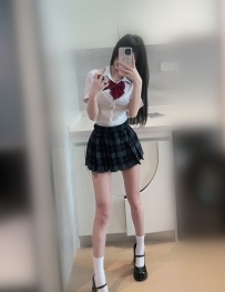 小安｜20歲 #學生 初戀甜心系 笑容自然 青春感滿滿