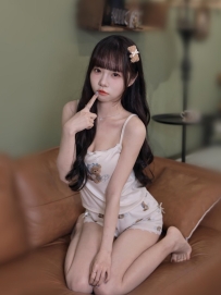 皮膚白皙透亮 粉色乳頭很漂亮  萌萌  157cm-46kg-D-20歲