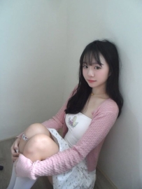 秒殺價5000 可愛又迷人 清純臉孔 小小 157cm 45kg B奶 20歲