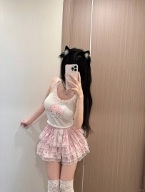 D奶19歲學生妹推薦  漫妮 162/46kg/D/19歲
