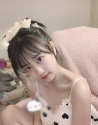 幼齒白虎蘿莉 在校學生 出來兼職  一線鮑水多又嫩