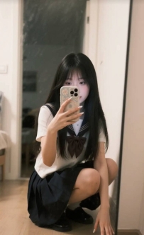 米米 158/C/20歲 女大學生兼職 制服誘惑 ~服務貼心像女友跟你互動 皮膚白三點粉嫩