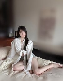 高挑身材 S型曲線完美展現 嫵媚動人性感撩人