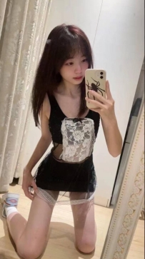 服務青澀 愛愛次數少 下面粉嫩多汁 可蘭 157 B 20歲