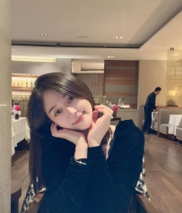 很高 很好聊會挑逗 聽話 超級女朋友fu  苗條有氣質 敏感的濕穴 配合度