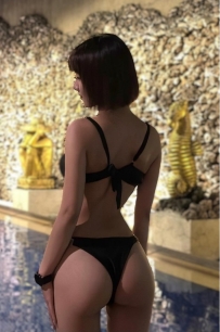 小巧165cm -22歲 -C奶  一線天，滿滿女友感，陪你度過每一個溫馨瞬間。