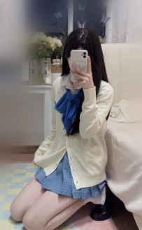 悠悠 153cm.C杯.43kg.18歲青春無敵 B罩杯小巧卻誘人 無可抗拒