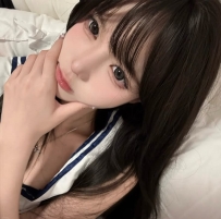 小隻馬清純外表、反差女王體質。看起來乖，其實最敢玩。