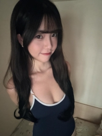 在校生 超健談主動的小女生 無套口交 櫻桃小嘴很會含