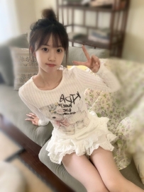 芸芸 155.39.C+.20歲安靜聽話型、貼心配合、共浴、愛愛、LG、火車便當