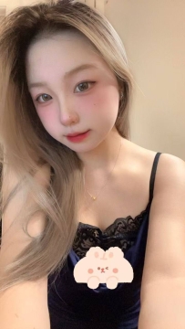 新竹夏夏 158.C.45.20歲 小小隻超可愛學妹！合法童顏、發育超好！