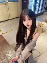 可愛蘿莉風 聲音卡哇伊~  甜美健談 很主動 口技很厲害  骨感正妹 有哥哥想要來試車的