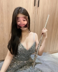大奶氣質御姐！顏值身材不容小覷！俏麗、高標外型，