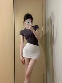 火辣長腿正妹   纖細的大長腿纏住你的腰肢 悠悠  165/47/D/25歲