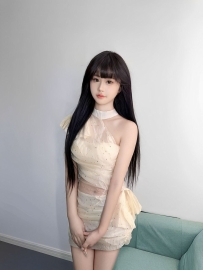 混血正妹  豐滿性感的身材  外表甜美氣質 但床上是個很主動的小騷貨